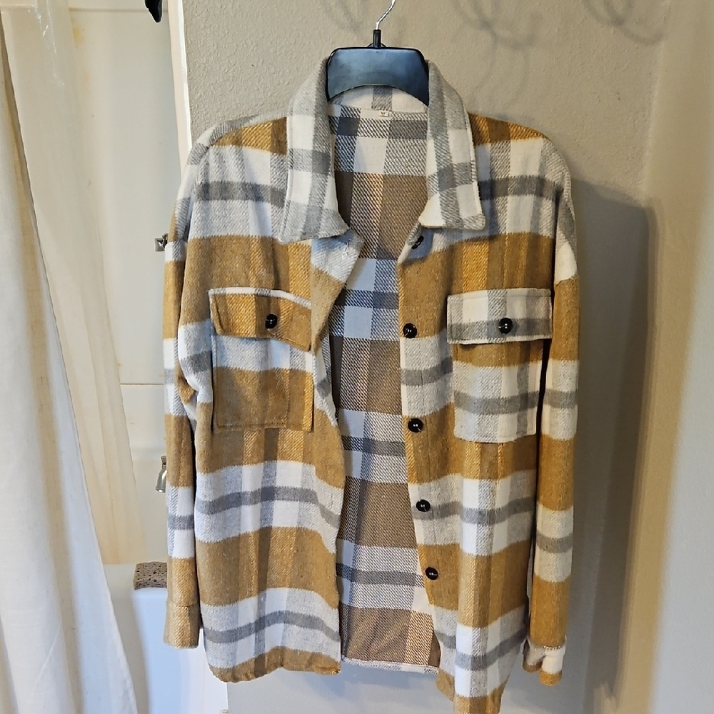 Plaid Button-Up Jacket/Shacket